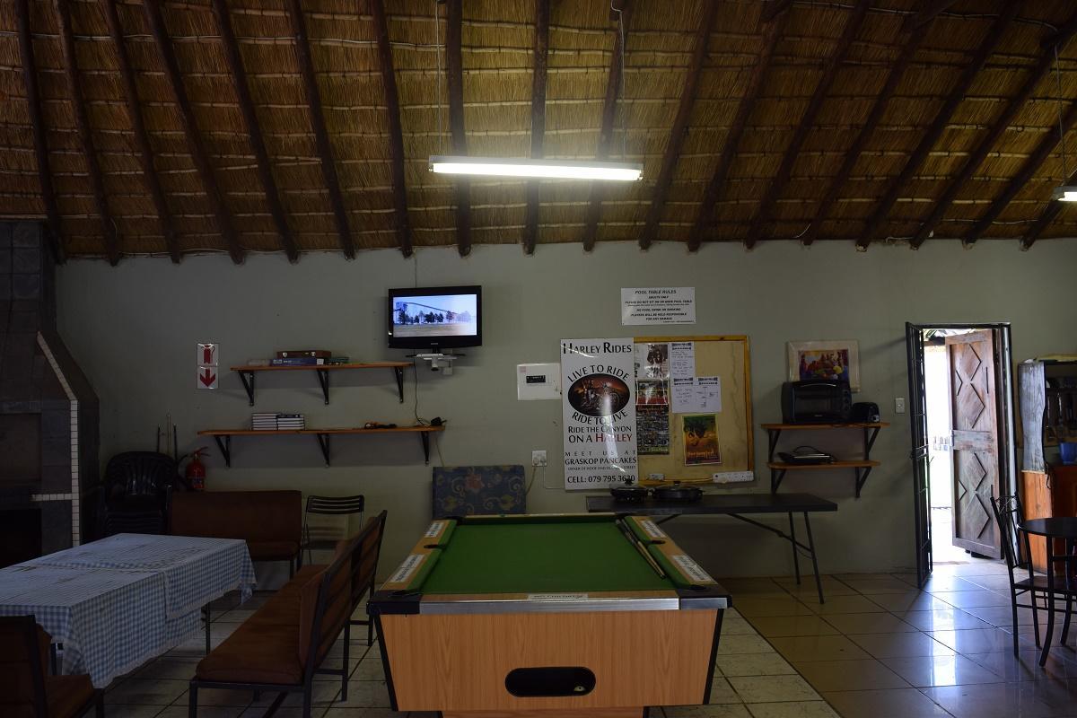 Sheri'S Lodge & Backpackers Graskop Esterno foto